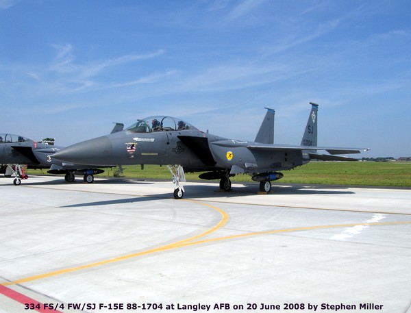USAF McDonnell-Douglas F-15E StrikeEagle 88-1704