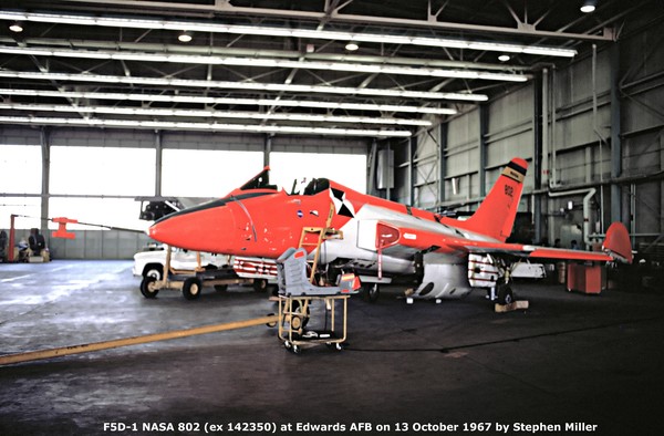 NASA Douglas  F5D-1 Skylancer NASA802
