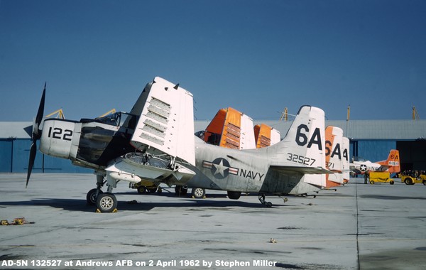 USN Douglas AD-5N Skyraider 132527