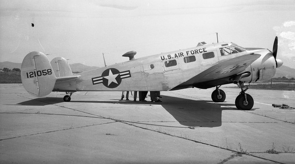  Beechcraft AT-7 Vega 41-21058