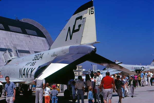 USN McDonnell F-4J Phantom II 153804