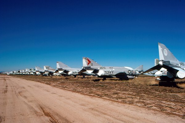 USN McDonnell EF-4J Phantom II 153070