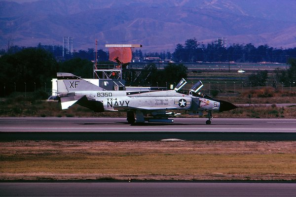 USN McDonnell F-4J Phantom II 158350