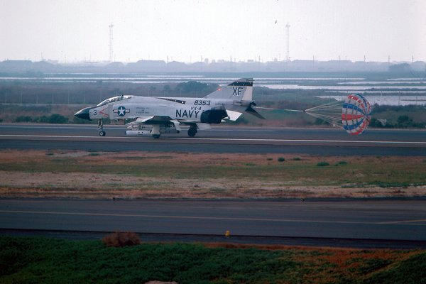 USN McDonnell F-4J Phantom II 158353
